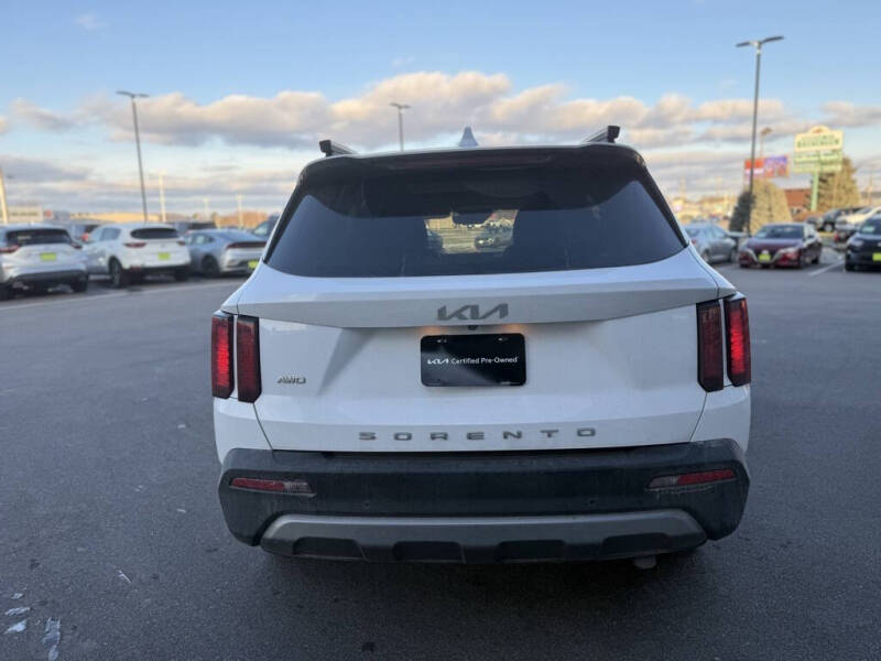 2022 Kia Sorento X-Line EX