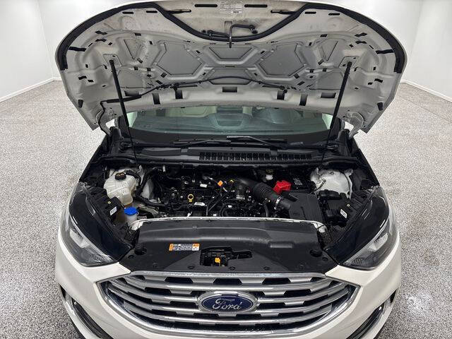 2021 Ford Edge Titanium