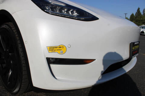 2022 Tesla Model Y Long Range