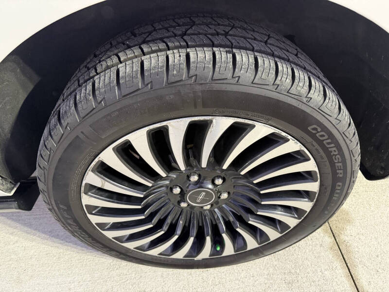 2019 Lincoln Navigator L Black Label