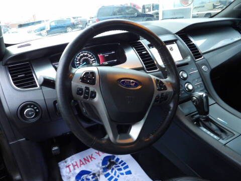 2016 Ford Taurus SEL