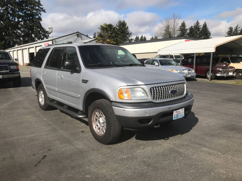 2001 Ford Expedition Base photo 2