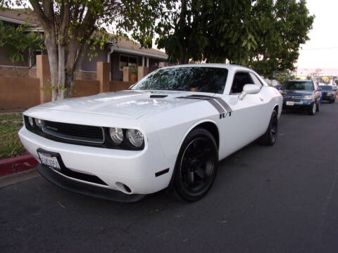 Dodge Challenger For Sale In Reseda Ca Ayala S 71 Auto