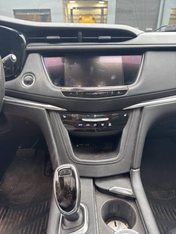 2018 Cadillac XT5 Luxury