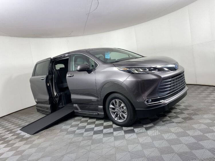 2021 Toyota Sienna