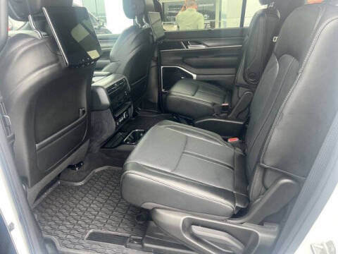 2024 Jeep Wagoneer L Series III