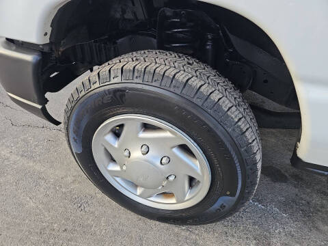 2013 Ford E-Series E-150