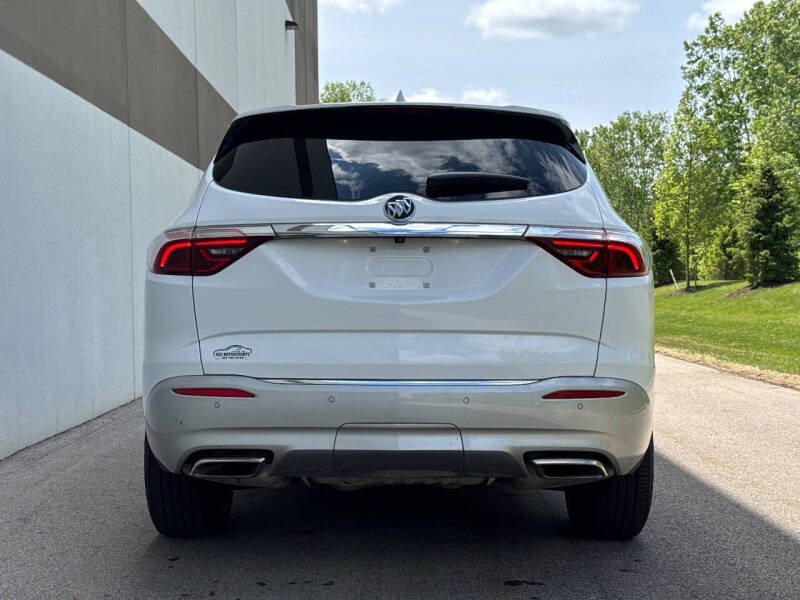2022 Buick Enclave Essence