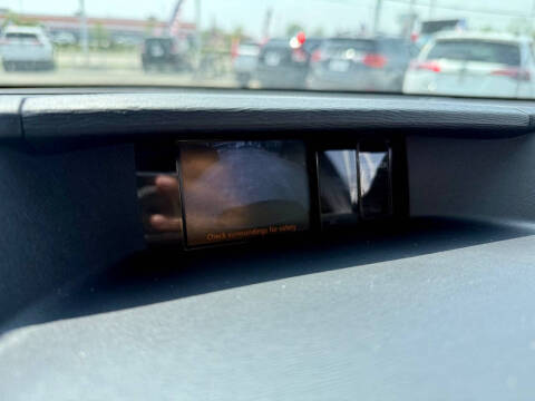 2014 Toyota Sienna SE 8-Passenger