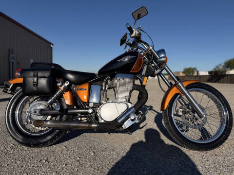 2011 Suzuki Boulevard S40 LS650
