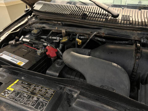 2010 Ford E-Series E-350 SD XLT