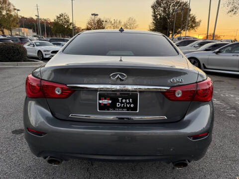 2015 Infiniti Q50 Premium
