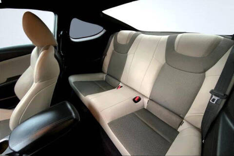 2016 Hyundai Genesis Coupe