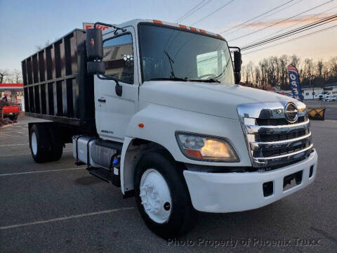 2013 Hino 238