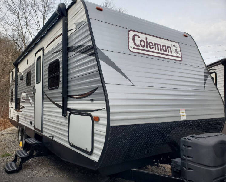 2017 Dutchmen Coleman Lantern Edition