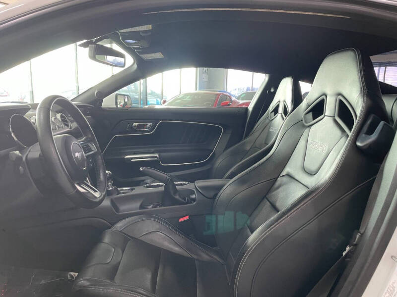 2017 Ford Mustang GT Premium