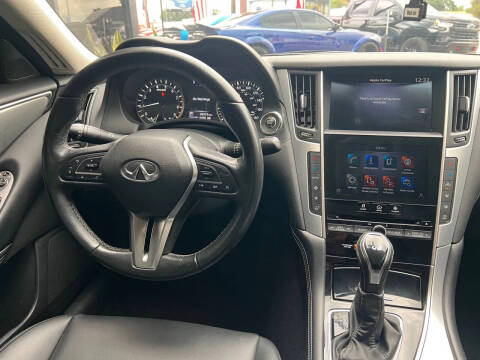 2022 Infiniti Q50 Luxe