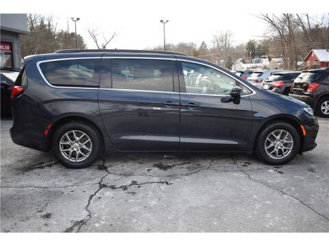2021 Chrysler Pacifica Touring