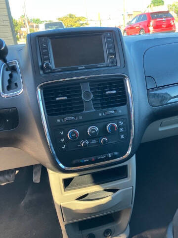 2014 Dodge Grand Caravan SE