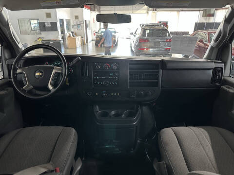 2017 Chevrolet Express LS 2500