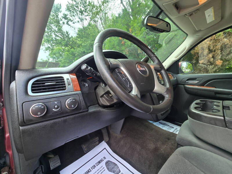 2008 GMC Yukon SLE