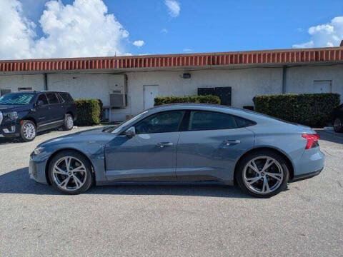 2023 Audi e-tron GT quattro Premium Plus