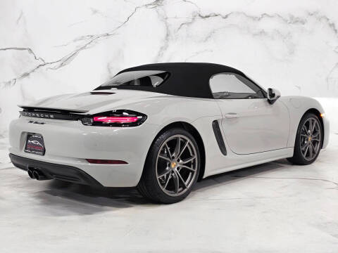 2025 Porsche 718 Boxster