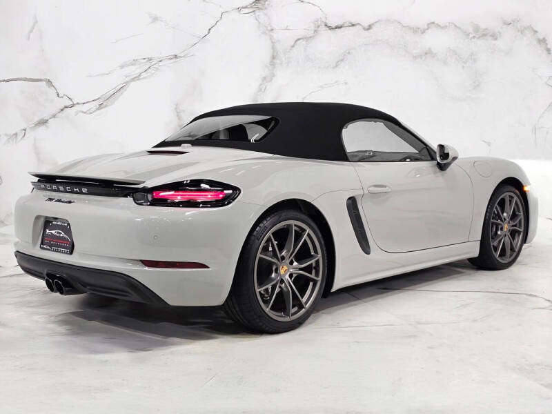 2025 Porsche 718 Boxster