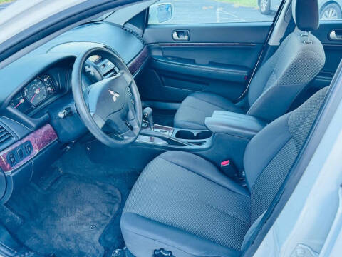 2012 Mitsubishi Galant ES