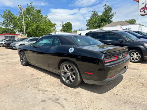 2018 Dodge Challenger SXT