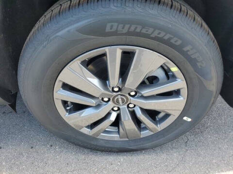 2025 Nissan Pathfinder S