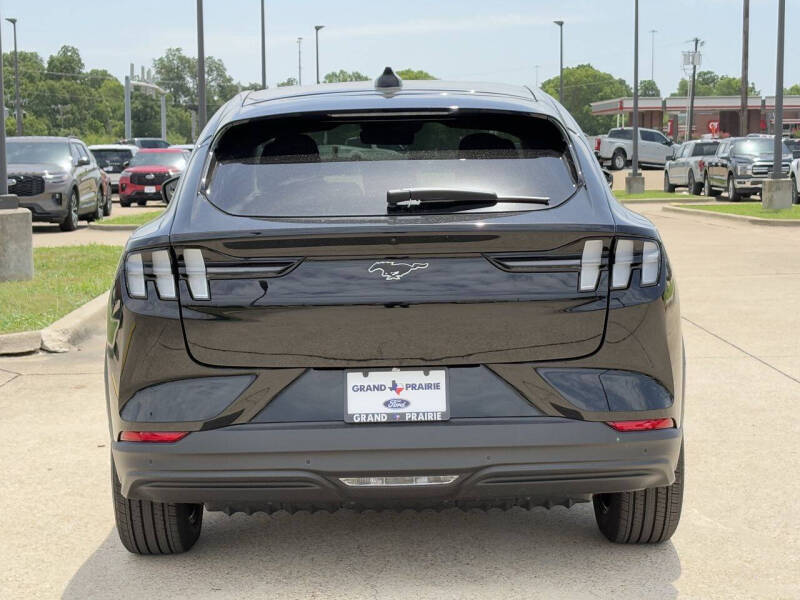 2026 Ford Mustang Mach-E Select