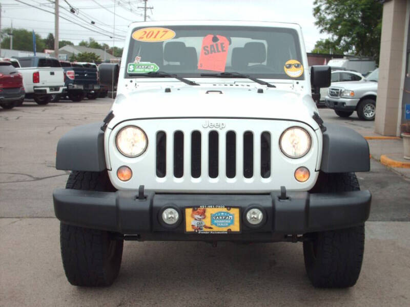 2017 Jeep Wrangler Willys Wheeler