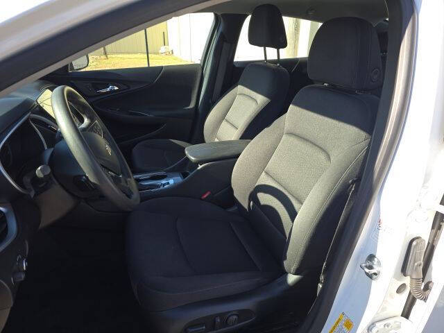 2024 Chevrolet Malibu LT