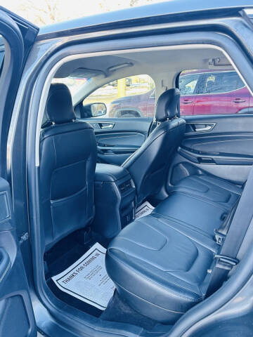 2018 Ford Edge Titanium