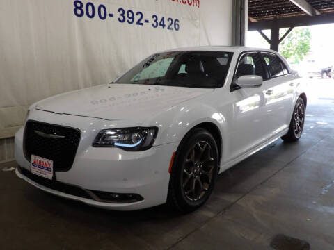 2016 Chrysler 300