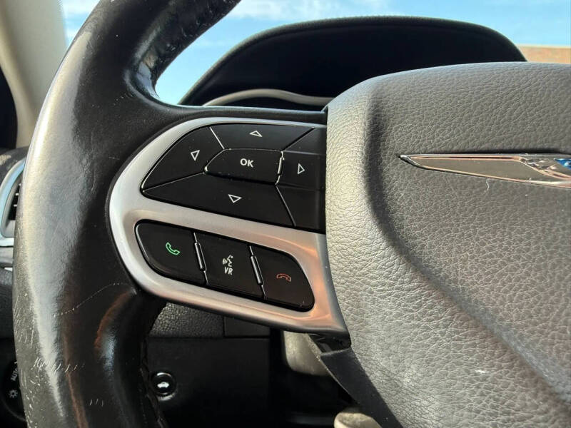 2019 Chrysler 300