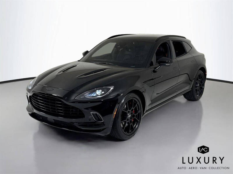2021 Aston Martin DBX