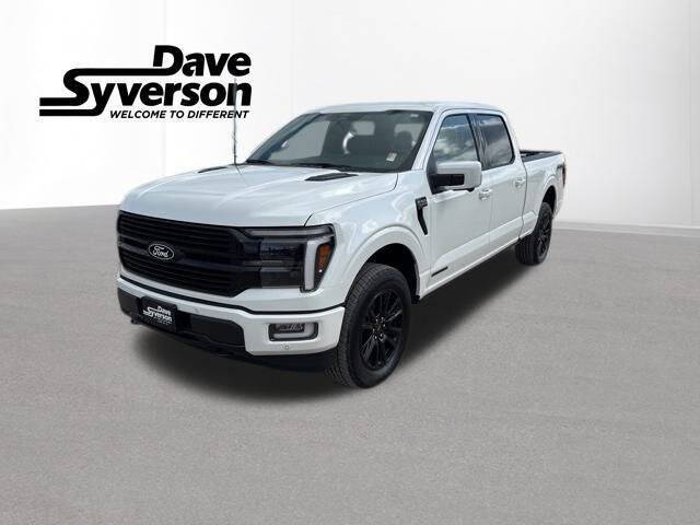 2025 Ford F-150 Platinum's photo