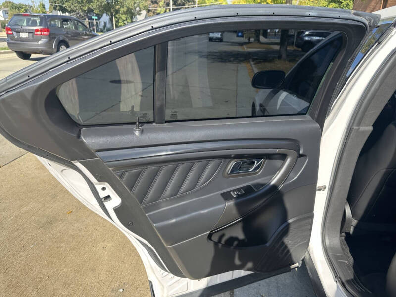 2017 Ford Taurus SHO