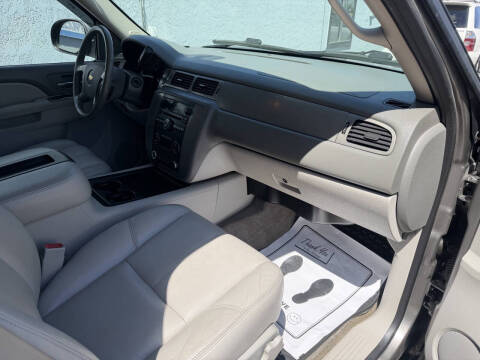 2012 Chevrolet Avalanche LT
