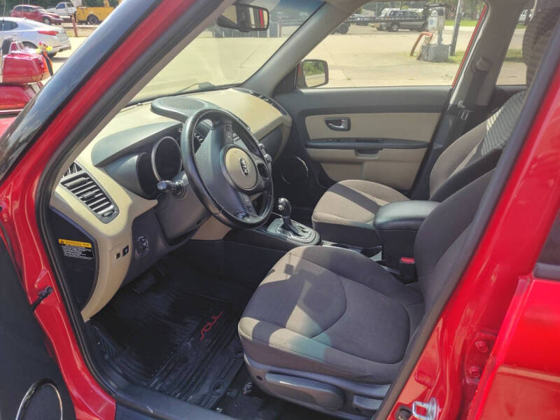 2013 Kia Soul +