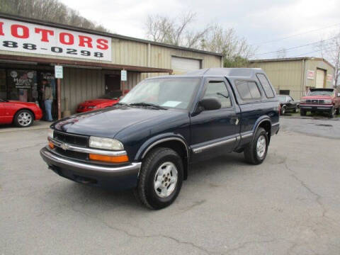 2000 Chevrolet S-10 LS