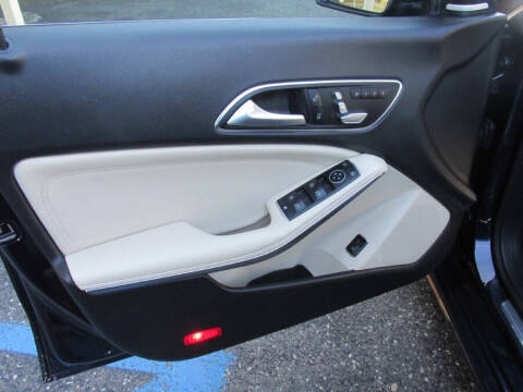 2017 Mercedes-Benz CLA CLA 250 4MATIC