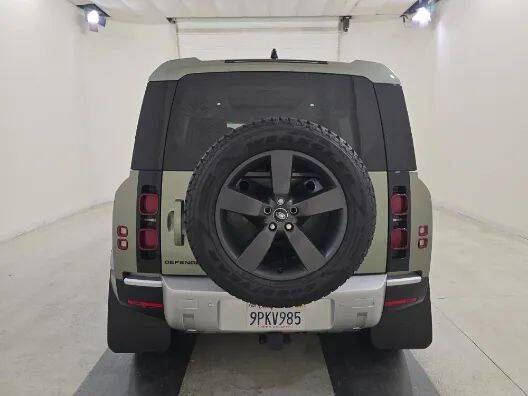 2024 Land Rover Defender 110 P300 S