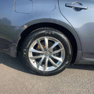 2009 Infiniti G37 Sedan x