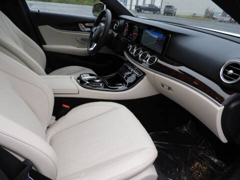 2017 Mercedes-Benz E-Class E 300 4MATIC