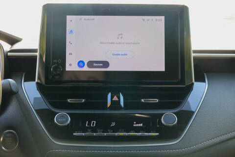 2024 Toyota Corolla Hatchback SE