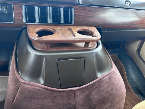 1984 Dodge Ram Van