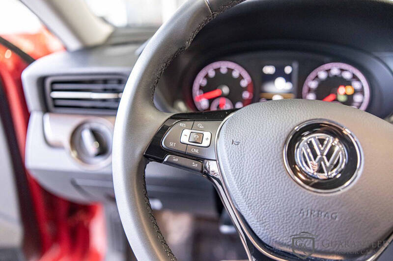 2022 Volkswagen Passat Limited Edition